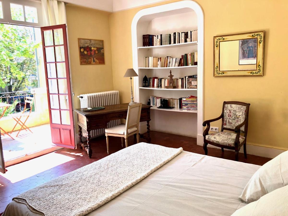 Roumanille Bed & Breakfast
