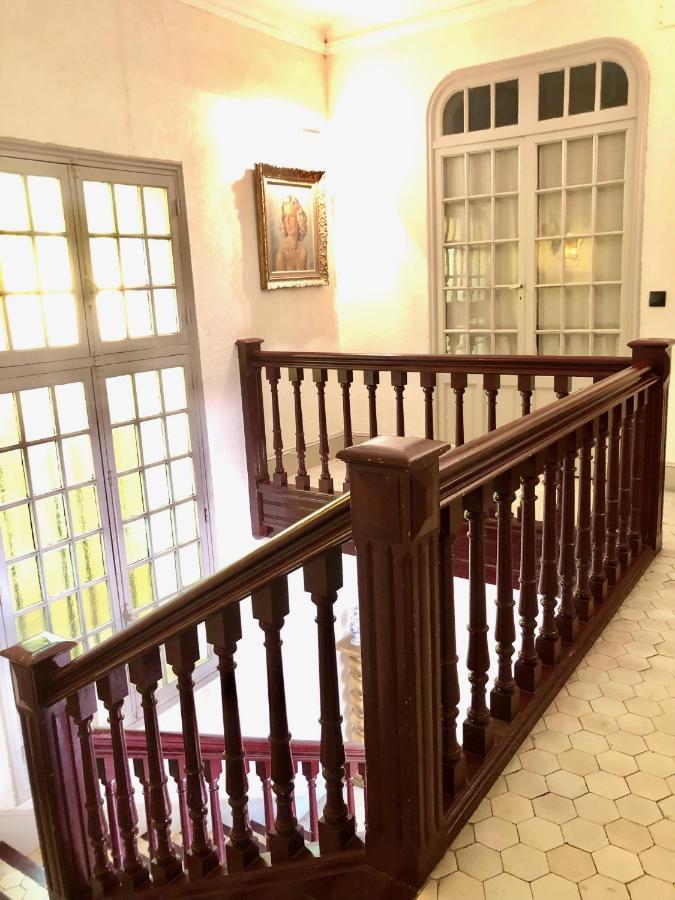 Bed & Breakfast Roumanille 3*