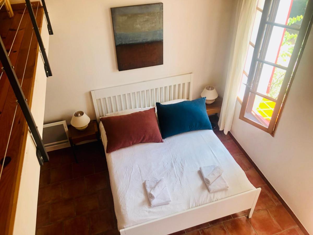 Roumanille Bed & Breakfast
