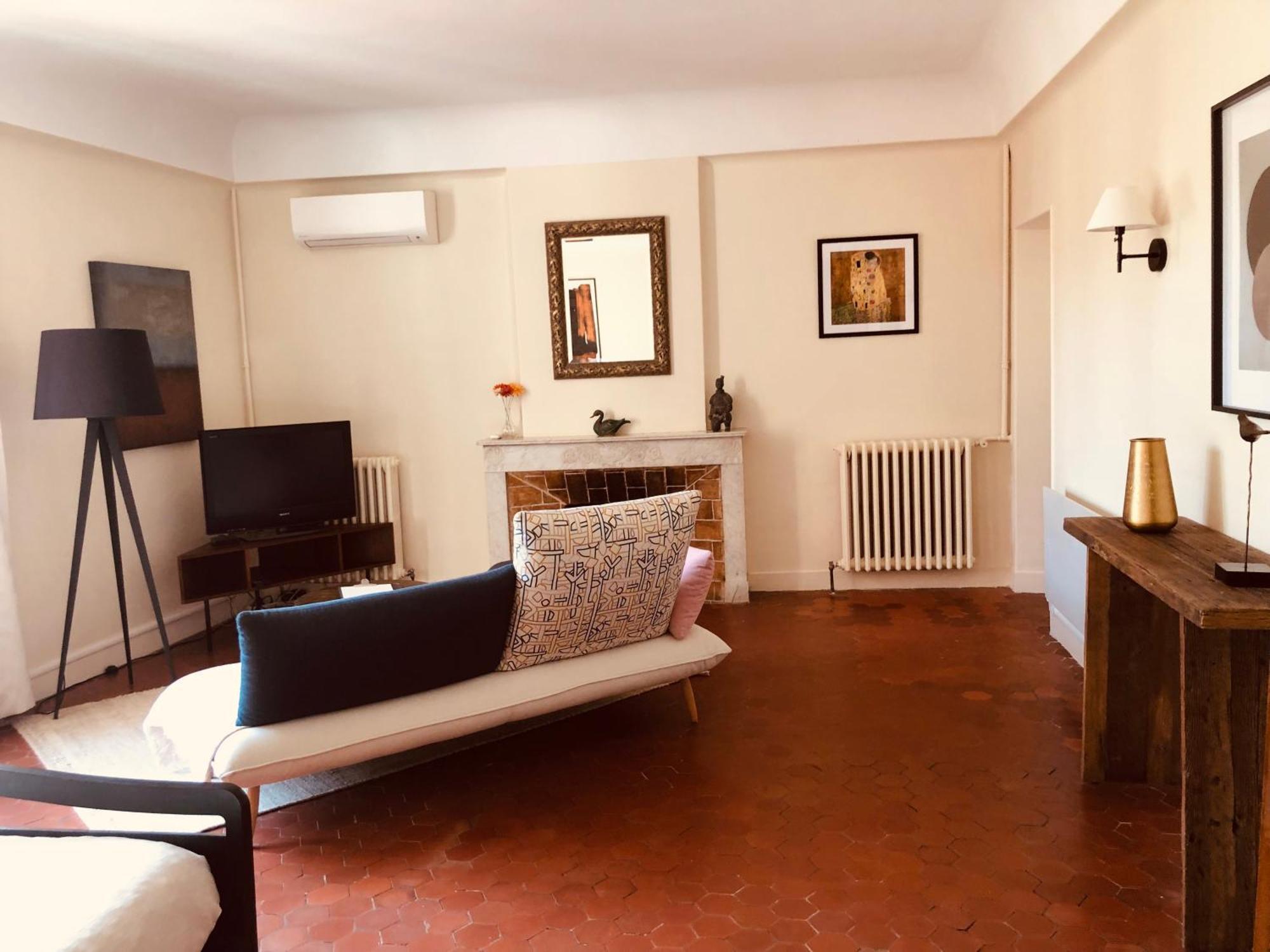 Bed & Breakfast Roumanille